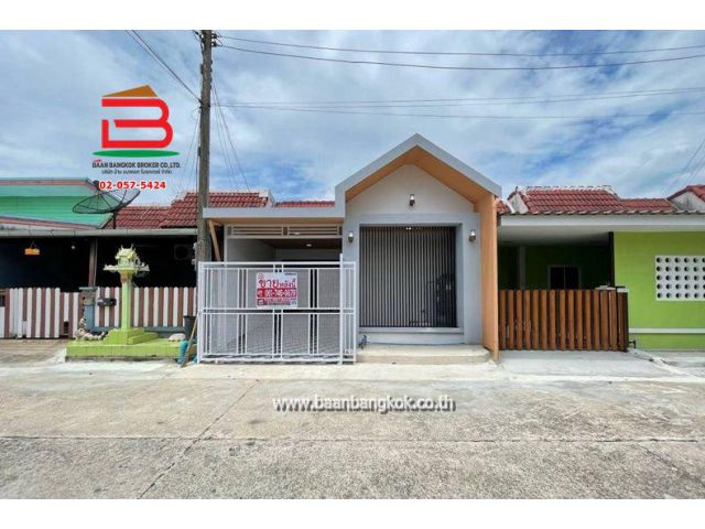 ทาวน์เฮาส์ หมู่บ้านเรือนสุข 1 รังสิต-คลอง 7 เนื้อที่ 18 ตร.ว. ใกล้โลตัสรังสิตคลอง 7 ลำผักกูด ธัญบุรี ปทุมธานี