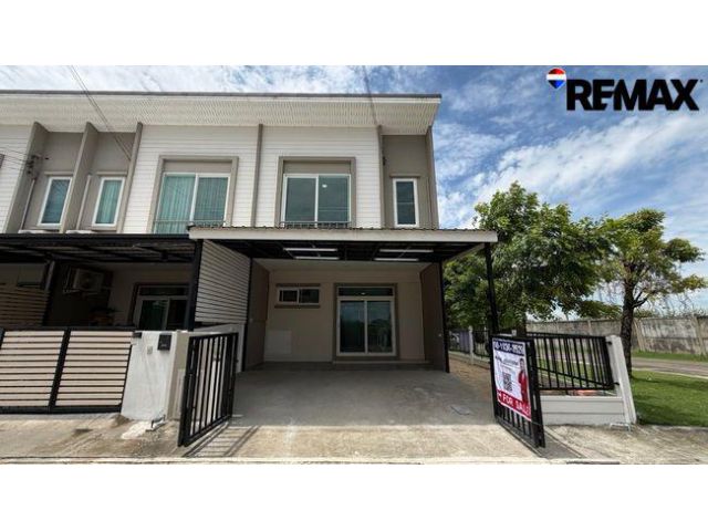 ขายทาวน์เฮ้ากิ่งแก้ว ลาดกระบัง สุวรรณภูมิ แปลงมุม Q District กิ่งแก้ว-สุวรรณภูมิ บางนา บ้านรีโนเวทแล้ว Q District Kingka