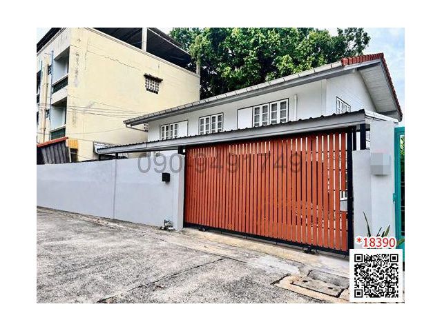 เช่า บ้านเดี่ยว 2 ชั้น ขนาด 3 ห้องนอน รีโนเวทใหม่ ซอยอุดมสุข 50 แยก 2-14 ใกล้ BTS อุดมสุข