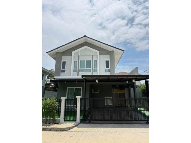 ขายบ้านเดี่ยว 2 ชั้น 50 ตรว. โครงการ Perfect place สุขุมวิท 77 เฟส 8 ติดโรบินสันลาดกระบัง เดินทางสะดวก พร้อมเข้าอยู่