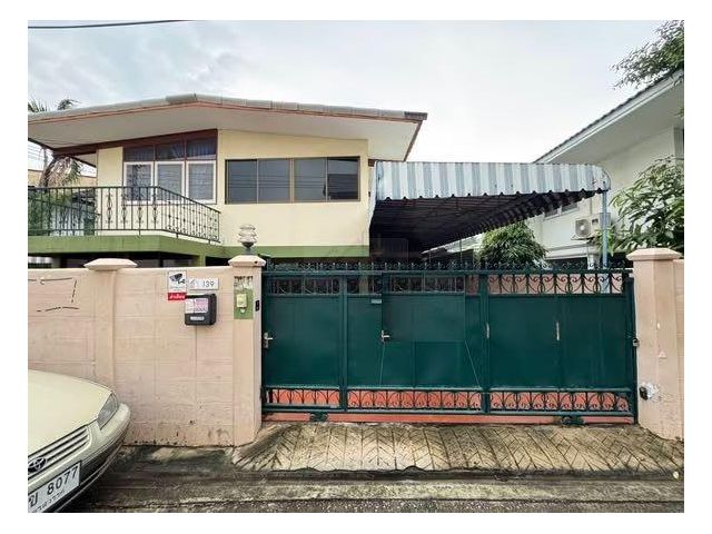 T26-092 ให้เช่า บ้าน - ห้องนอน 4 ห้อง ห้องน้ำ 3 ห้อง 30000 บาทต่อเดือน ใกล้กับ -