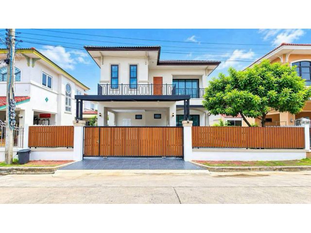 หมู่บ้านชัยพฤกษ์ ถนนวัดลาดปลาดุก บ้านเดี่ยว 2 ชั้น ตกแต่งใหม่ ซอยวัดลาดปลาดุก มีพื้นที่เยอะ ราคาจับต้องได้
