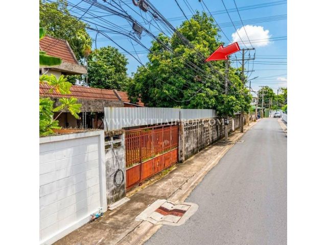 ที่ดินพร้อมสิ่งปลูกสร้างประชาชื่น ใกล้ทางด่วนและรถไฟฟ้า ถนนประชาชื่น (วงศ์สว่าง)