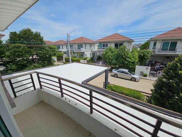 RealEstate 905-21