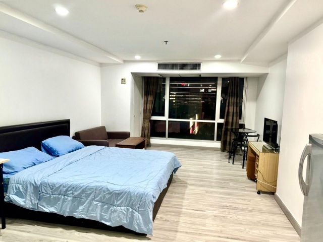For rent Condo The Trendy sukhumvit 13 Fully Furnished (S03-2773)