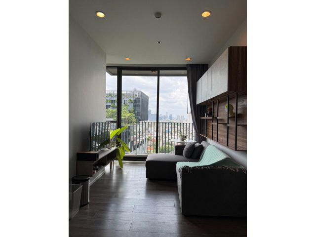 Whizdom Essence Sukhumvit for rent 2 bedrooms 2 bathrooms 53 sqm. rental 30,000 baht/month