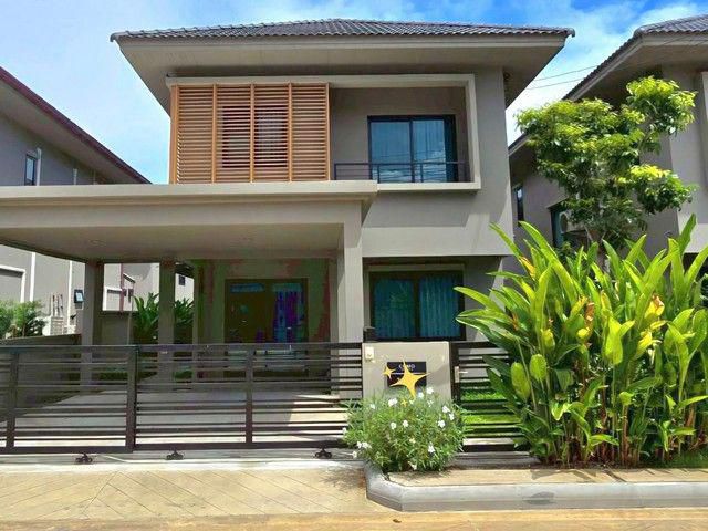 ให้เช่าบ้านเดี่ยว2 ชั้น 42ตรว.ถนน สุขาภิบาล2 ใกล้เมกาบางนา