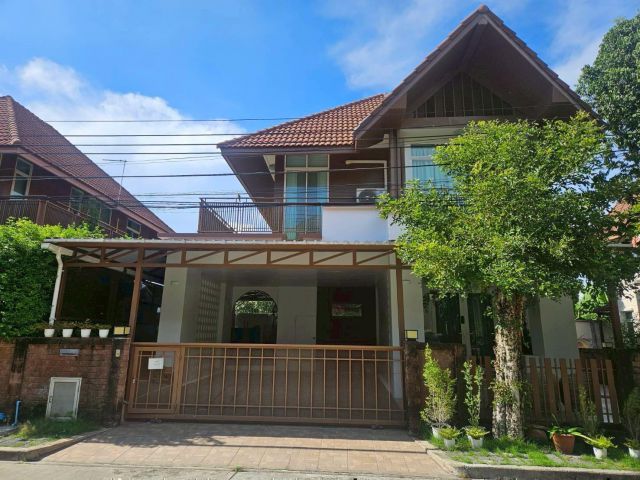ขายบ้านเดี่ยว 2 ชั้น 50 วา 3 ห้องนอน 3 ห้องน้ำ หมุ่บ้านไวกีกิชอร์ ซอยพัฒนาชนบท4 แขวงคลองสองต้นนุ่น เขตลาดกระบัง กทม.