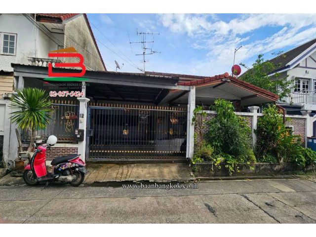 บ้านเดี่ยว ลาดพร้าว 101 ซอย 48 แยก 1 (ใกล้วัดบึงทองหลาง) เนื้อที่ 50 ตรว. แขวงคลองจั่น เขตบางกะปิ