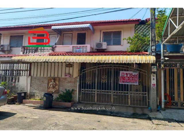บ้านแฝด หมู่บ้าน สมชายพัฒนา ถนนบางกรวย-ไทรน้อย 13 เนื้อที่ 22.7 ตรว. ตำบลบางกรวย อำเภอบางกรวย จังหวัดนนทบุรี