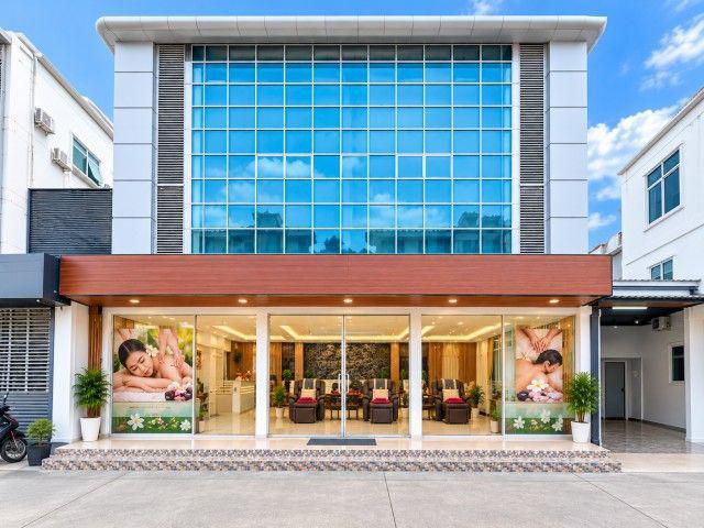 ลาดกระบัง26-34 ร้านนวด 14นอน  อาคารเช่า 4ชั้น 3คูหา สนามบินสุวรรณ