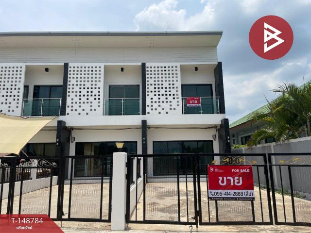 ขายทาวน์เฮ้าส์ 2 ชั้น เนื้อที่เริ่มต้น 26.2 ตร.วา วังตะกู นครปฐม