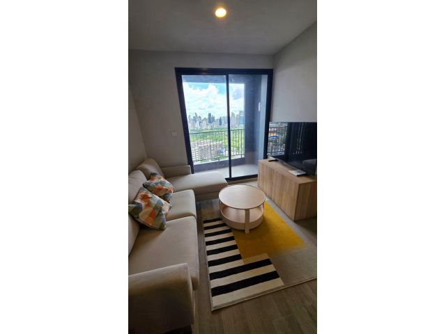 ให้เช่า The CROWN Residences พระราม 4 | 39 ตร.ม. 1 ห้องนอน ชั้น 21 วิวสวนลุม–วิวเมือง