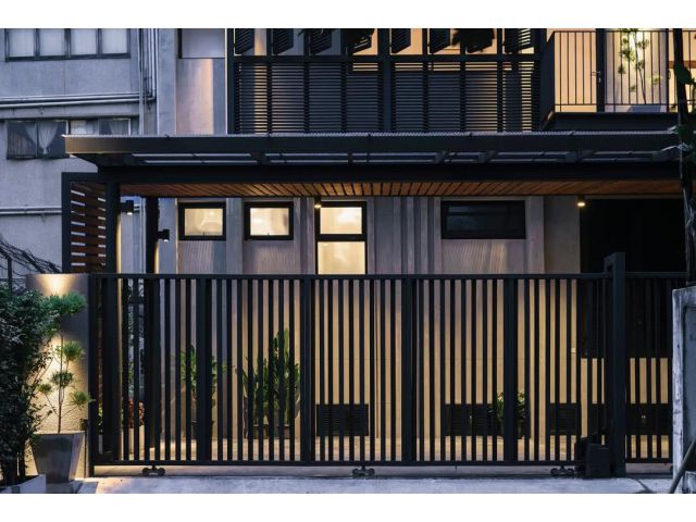 ให้เช่าบ้านเดี่ยว สุขุมวิท 28 | ใจกลางเมือง | 250 ตร.ม. | 155,000 บาท/เดือน