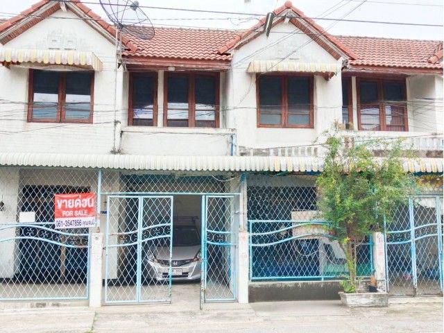 ขายทาวน์เฮ้าส์ 4นอน 3น้ำ 39ตรว.2หลังตีทะลุ ม.พนาสนธิ์3 นิมิตใหม่