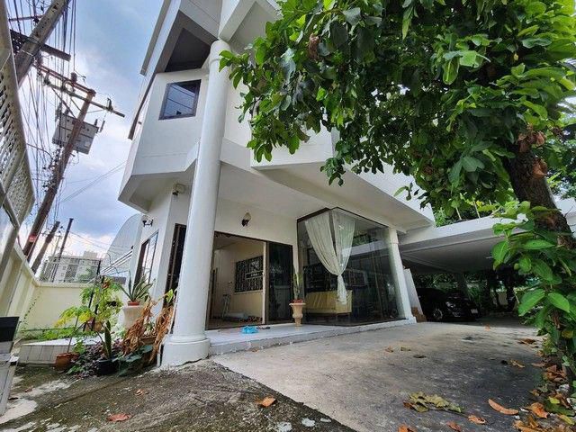 ให้เช่าบ้านเดี่ยว 4 ชั้น 120 ตรว. 4 นอน สุขุมวิท 85 ใกล้ BTS บางจ