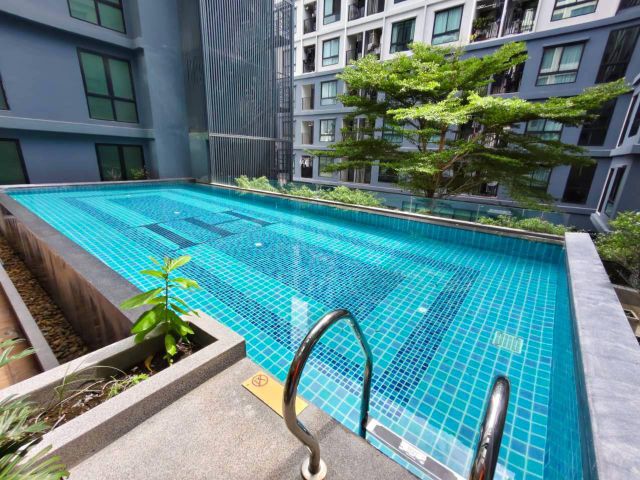 ขายด่วน! คอนโดไซส์ใหญ่ 35.64 ตร.ม. ใกล้รถไฟฟ้าสายสีเหลือง เหมาะรีโนเวทเพิ่มมูลค่า