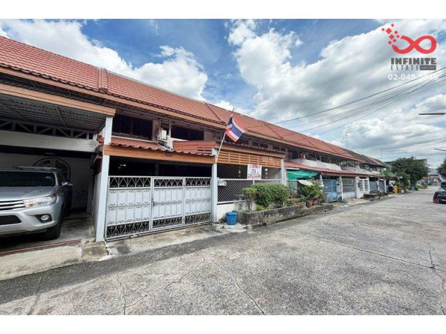 ขายทาวน์เฮาส์ 2 ชั้น 35 ตร.ว. หมู่บ้านศรีนครพัฒนา 2 นวมินทร์ 80