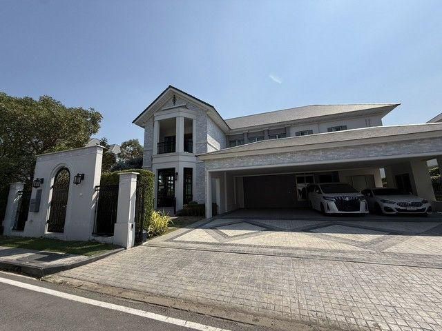 บ้านเดี่ยว Luxury Design เพอร์เฟค มาสเตอร์พีซ พระราม 9-กรุงเทพกรี