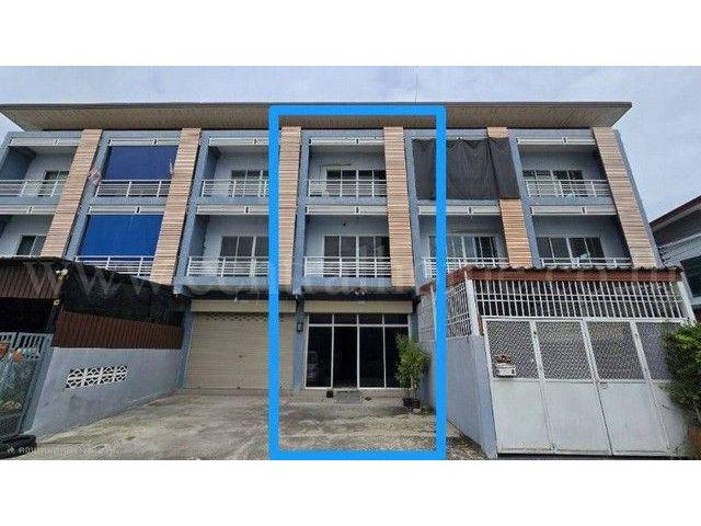 ขายด่วน อาคารพาณิชย์ 3 ชั้น ซอย รังสิต-นครนายก 24 ใกล้ SRT สถานีร