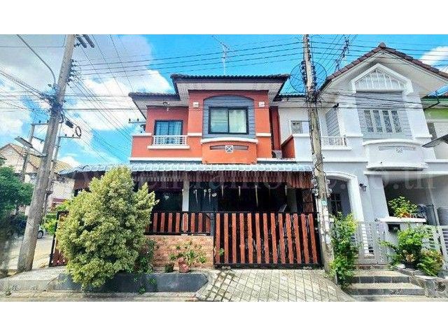 ขายด่วน ทาวน์โฮม บ้านวรางกูล รังสิต - คลองสาม พร้อมอยู่ ราคาถูก