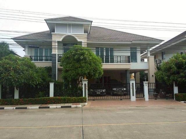 100 ตรว. 450 ตารางเมตร 5 ห้องนอน 5 ห้องน้ำ หมู่บ้านงามเจริญ โครงก