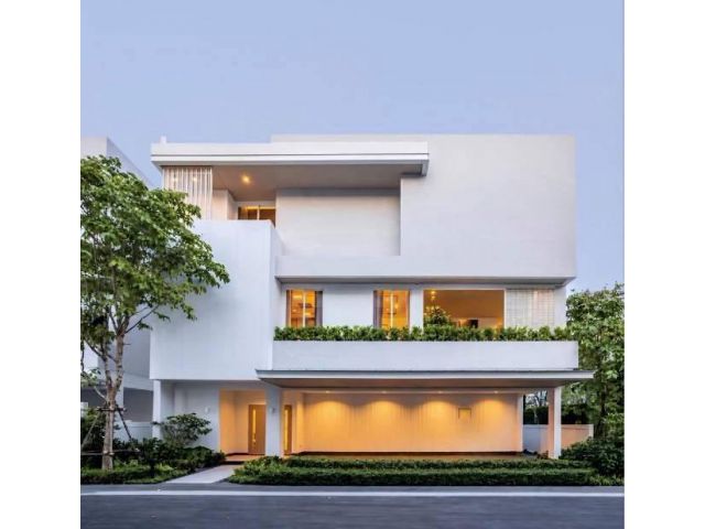 Baan 365 Sukhumvit 77 บ้านเดี่ยวพรีเมียม 3 ชั้น ใกล้เอกมัย-ทองหล่อ