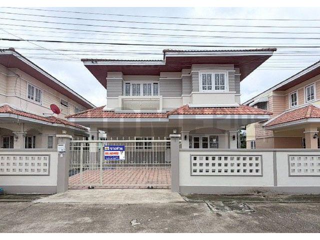 บ้านเดี่ยว 2 ชั้น หมู่บ้าน เฟื่อง สุข 2 ลำ โพ