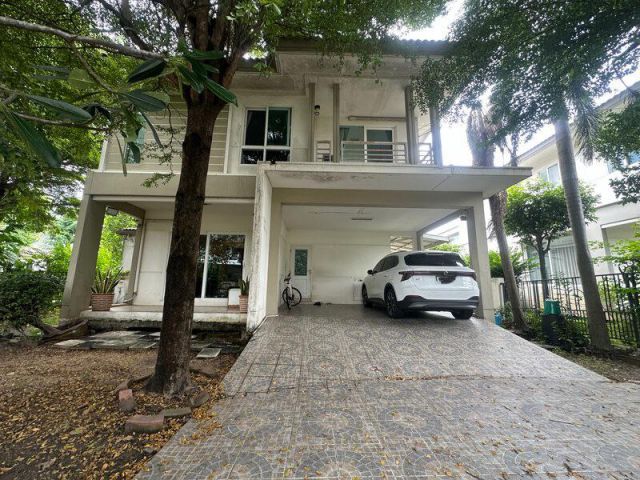 บ้านเดี่ยวแปลงมุม 81 ตรว. หมู่บ้านชัยพฤกษ์ วัชรพล ถนนสุขาภิบาล 5 แขวงออเงิน เขตสายไหม กทม.