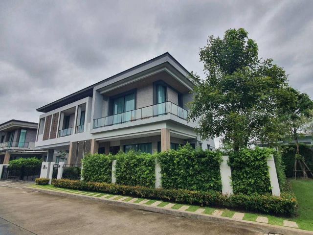 ขายบ้านสวย บางกอกบูเลอวาร์ด วิภาวดี - พหลฯ (Bangkok Boulevard Viphavadi Phaholyothin)คลองหนึ่ง คลองหลวง ปทุมธานี