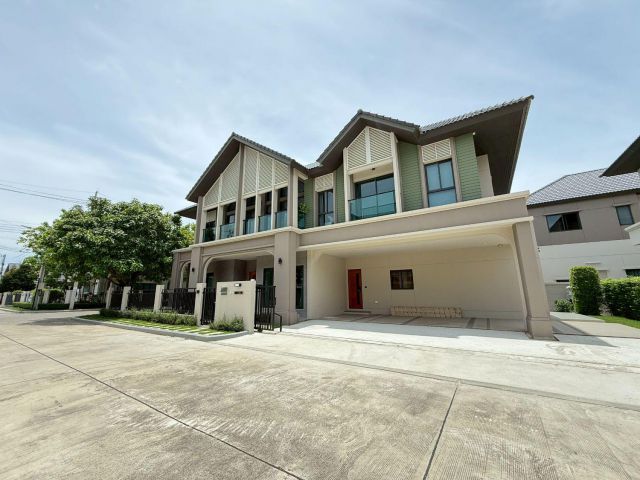 ขายบ้านตัวอย่าง พร้อมเฟอร์นิเจอร์ทุกชิ้น บางกอกบูเลอวาร์ด เวสต์เกต Bangkok Boulevard Wesgate เเบบบ้าน Bonifacio พื้นที