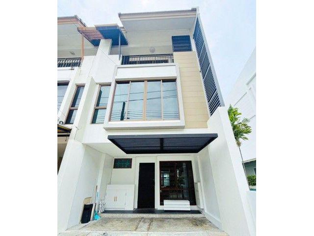 260925vitsbkoln ให้เช่า ทาวน์เฮ้าส์ รีเจ้นท์โฮม สุขุมวิท97/1 24 ตร.ว BTS บางจาก 700 ม. สุขุมวิท อ่อนนุช ทาวน์โฮม 3 ชั้นห