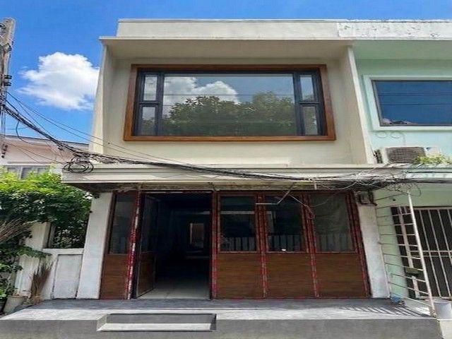 ให้เช่าทาวน์เฮ้าส์ 2 ชั้น ย่านอินทามระ อารีย์ สะพานควาย