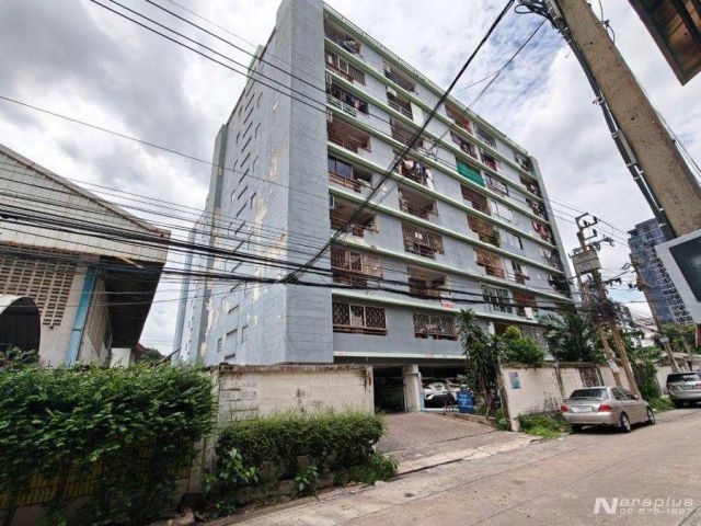 69090528 : ขายห้องชุดพักอาศัย 1 ห้องนอน ขนาด 38.35 ตร.ม. โครงการ ลิฟวิ่ง เพลสลาดพร้าว 138