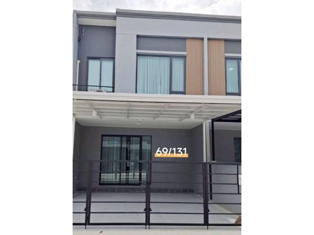ให้เช่าทาวโฮม 2 ชั้น  PLENO 2 สุขุมวิท บางนา  มีทั้งหมด 2 หลัง