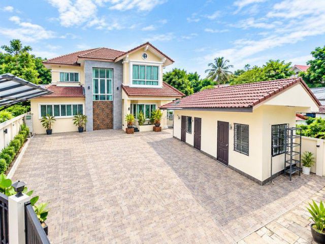 260928norcohau ให้เช่า บ้าน 4-7นอน ซาฟารี เวิลด์ คู้บอน ให้เช่าคฤหาสน์ 2หลัง บ้านเดี่ยว 2 ชั้น รักสัตว์ 184ตรว. 280ตรม ก