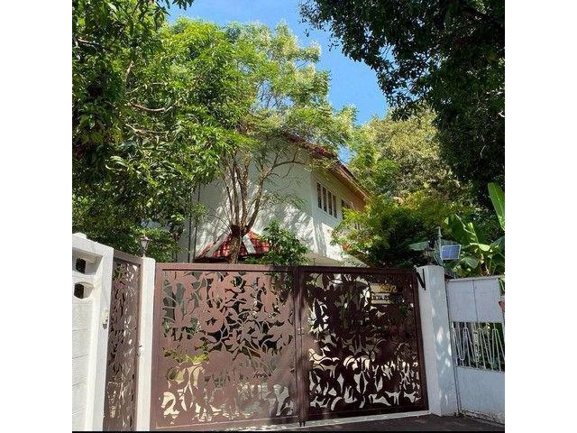 ขายบ้านและที่ดิน พร้อมผู้เช่า สุขุมวิท 50 ซ.สามทหาร