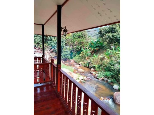 ขายบ้านสวนติดลำธารน้ำดอยสะเก็ตเอกสาร สค 1 ราคาถูก