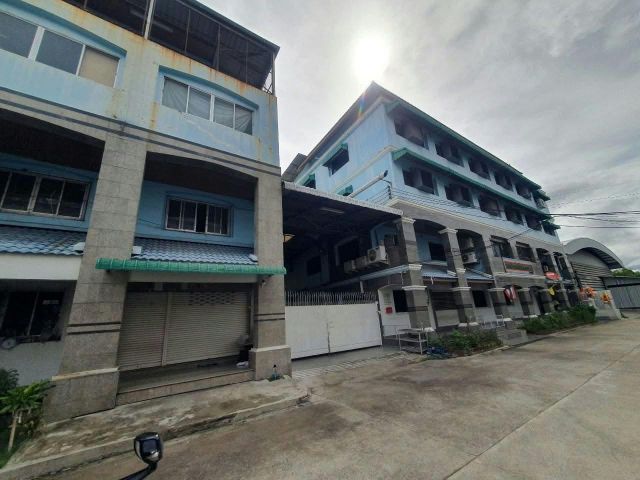 ขายที่ดิน 351 ตร.วา พร้อมอาคารโรงงาน 3,540 ตร.ม.  พระราม 2 ซอย 51 • ท่าข้าม • บางขุนเทียน • กรุงเทพฯ