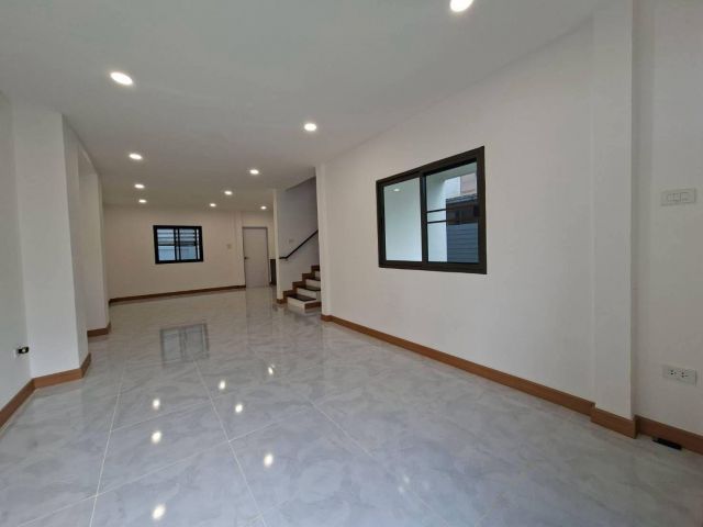 ขายบ้านเดี่ยว 2 ชั้น โครงการสวนหลวงวิลล์ เฉลิมพระเกียรติร.9 ซอย 28 ใกล้ม.ราม 2