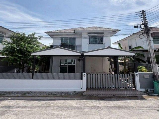 ให้เช่าบ้านแฝด 2 ชั้น หมู่บ้านกีรดา หนองมน บางแสน ใกล้ตลาดหนองมน