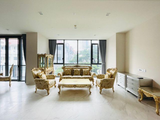 For rent Condo The monument thonglor Fully Furnished (S03-2795)