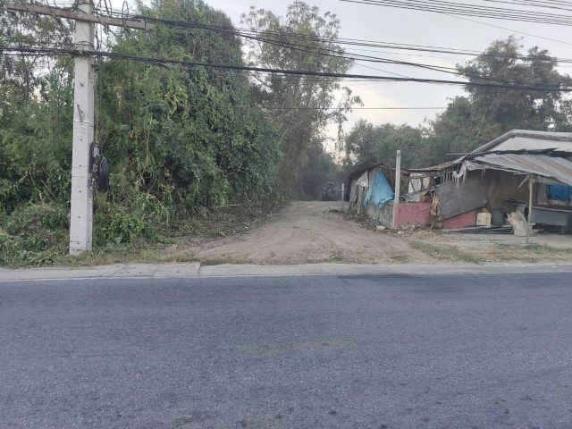 ขายที่ดิน 50 ตร.ว. ในตัวอำเภอ ทำเลดี ใกล้ศูนย์ราชการ รพ. และปั๊มน้ำมัน