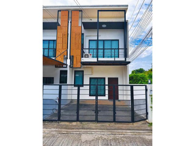 ปรับราคาพิเศษ! ทาวน์โฮม 2 ชั้น ทำเลสืบศิริ โคราช