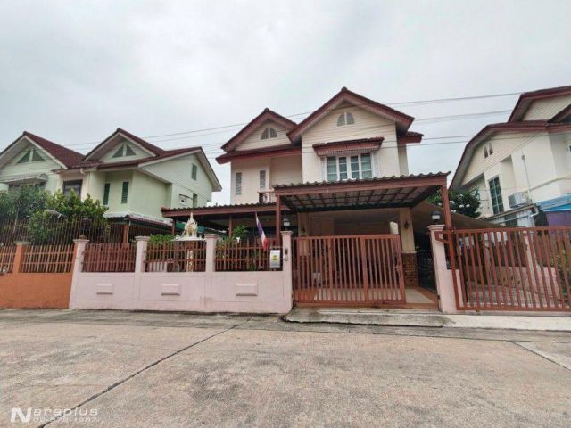 69090538 : ขายบ้านเดี่ยว 2 ชั้น พร้อมห้องใต้หลังคา บนที่ดินขนาด 58.3 ตรว. ถนนนาคนิวาส 37 แยก 1-8 ลาดพร้าว