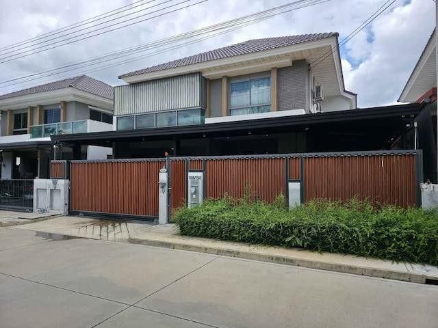 ให้เช่าบ้านเดี่ยว หมู่บ้าน Perfect Place เฟส 9 ซอยลาดกระบัง 20/3 ใกล้ Robinson Lifestyle Lat Krabang