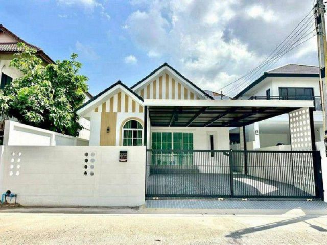 ขายบ้านเดี่ยว สร้างใหม่ทำเลดี แยกชากค้อ ศรีราชา ติดอีสเทิร์นแลนด์