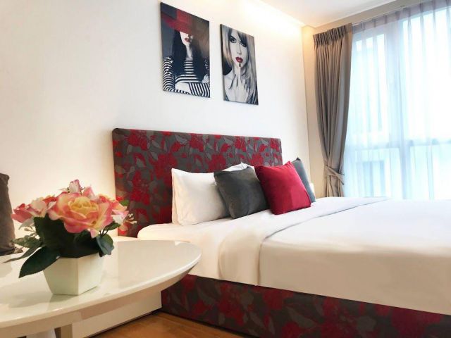 P-109128 ขายคอนโด 15 Sukhumvit Residences ใกล้ BTS นานา | 28 ตรม. ชั้น 7 พร้อมเฟอร์+เครื่องซักผ้า Line@easythaihome