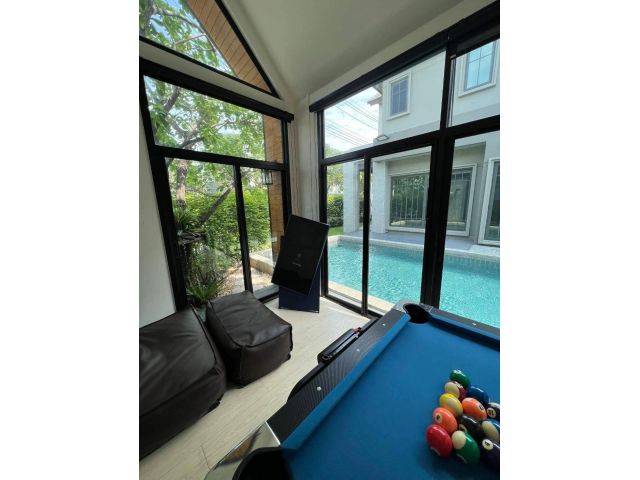 **ขายบ้านเดี่ยวหรู Bangkok Boulevard Chaengwattana 2** **บ้านมือสองสภาพมือหนึ่ง • ตกแต่งพร้อมอยู่ • สระว่ายน้ำส่วนต