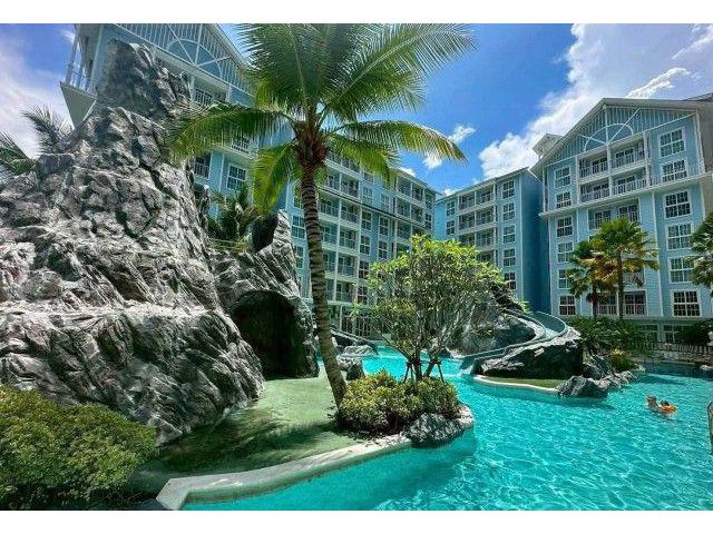 คอนโดสไตล์รีสอร์ตติดทะเลนาจอมเทียน ห้อง Pool Access ชั้น 1